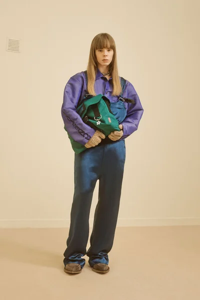 Look 16